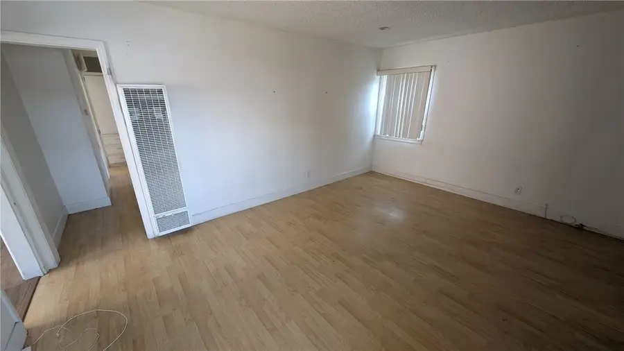 12814 Doty Avenue, Hawthorne, CA 90250 - #2