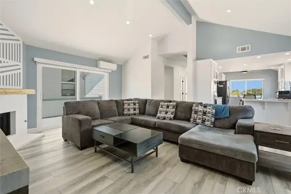 1809 Vanderbilt Lane #C, Redondo Beach, CA 90278