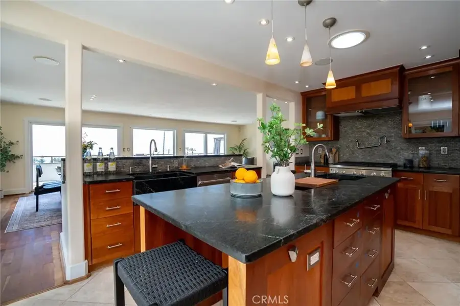 3612 S Walker Avenue, San Pedro, CA 90731 - #3
