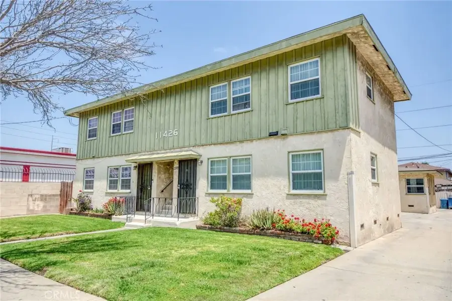 11426 Gale, Hawthorne, CA 90250 - #2