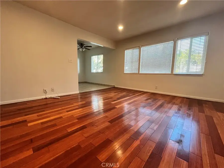 11901 W Washington, Los Angeles, CA 90066 - #2