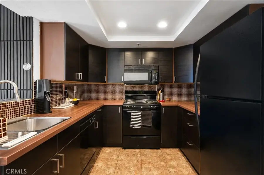 35 Linden #410, Long Beach, CA 90802 - #2