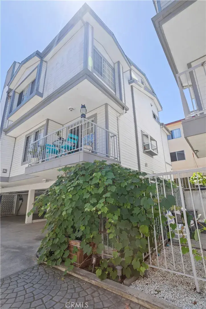 13729 Doty, Hawthorne, CA 90250 - #3