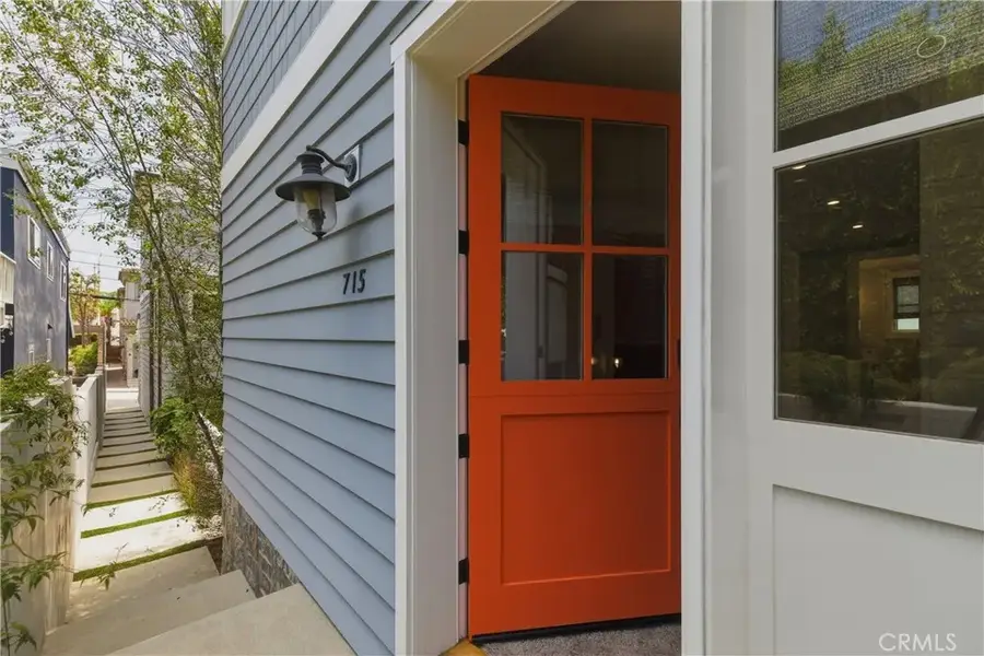 715 2nd, Hermosa Beach, CA 90254 - #3