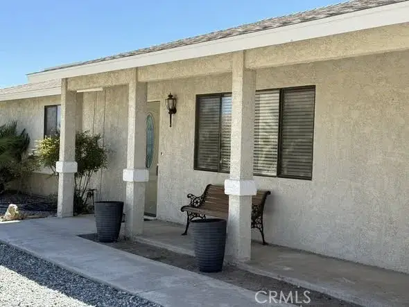16042 Saint Timothy, Apple Valley, CA 92307