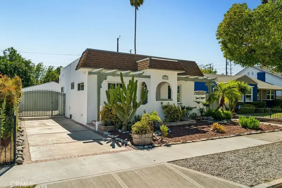 915 N Valley, Burbank, CA 91505 - #2