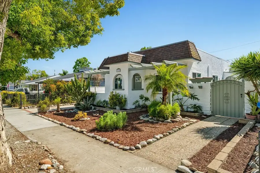 915 N Valley, Burbank, CA 91505 - #3