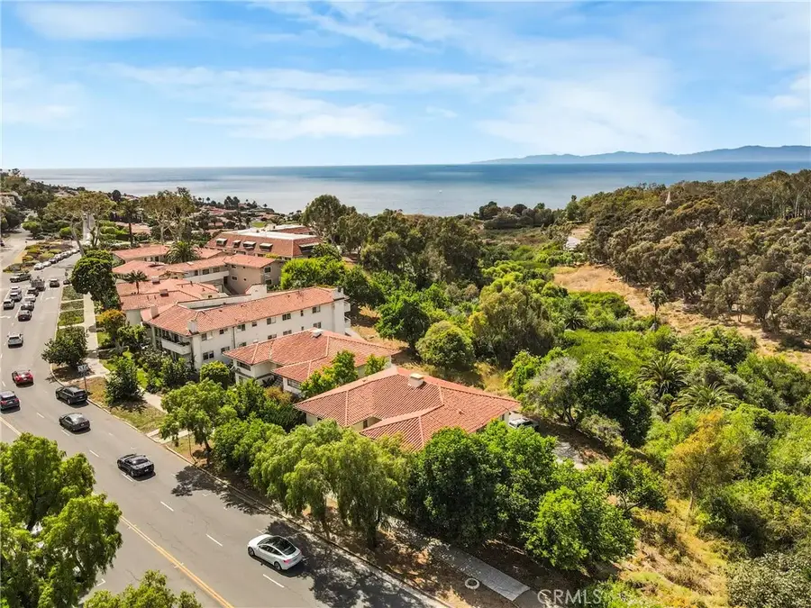 229 W Palos Verdes Dr W, Palos Verdes Estates, CA 90274 - #3