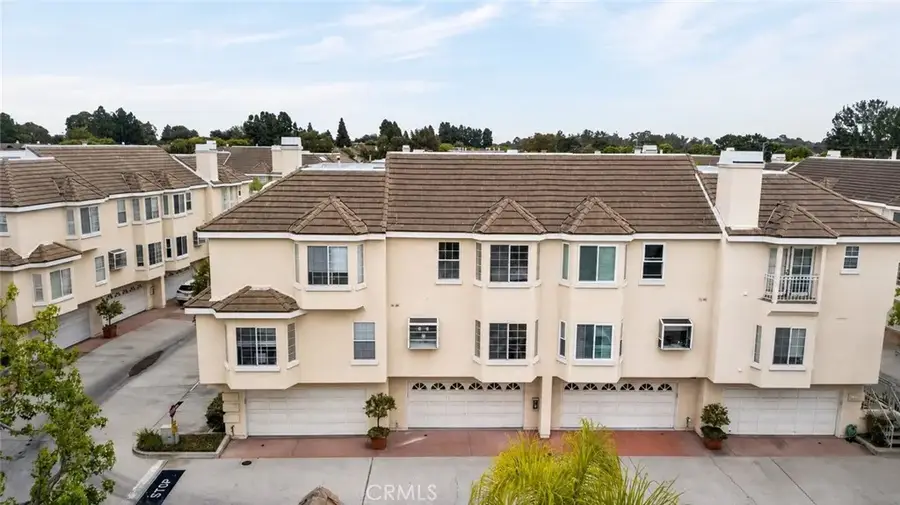 2825 Plaza Del Amo #102, Torrance, CA 90503 - #3