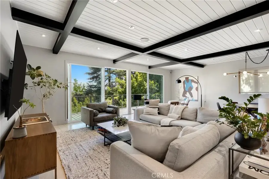 11661 Picturesque Dr, Studio City, CA 91604 - #3