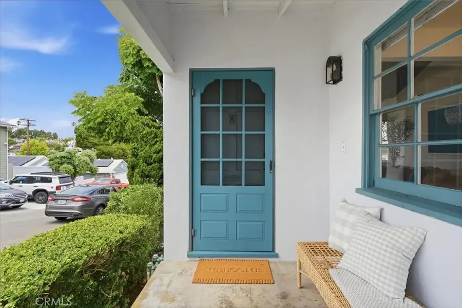 536 24th Street, Manhattan Beach, CA 90266 - #2