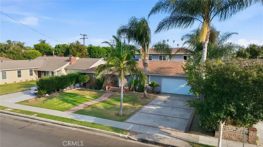 1306 E 14th Street, Santa Ana, CA 92701 - #3
