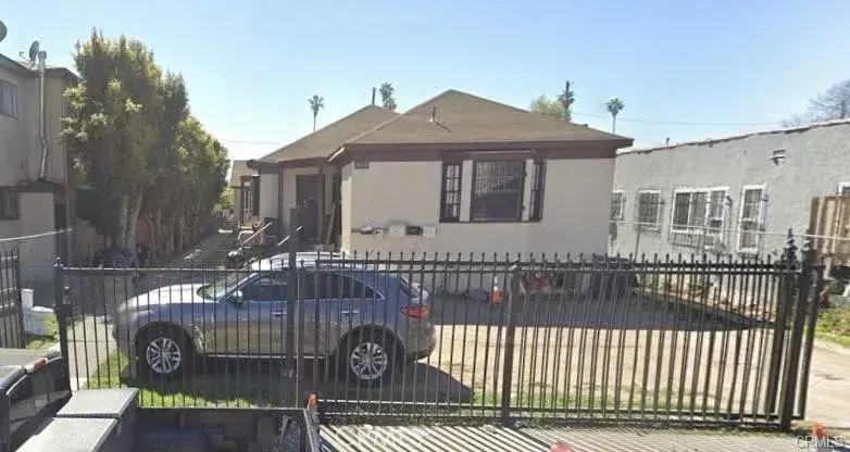 902 W 84th Street, Los Angeles, CA 90044 - #1