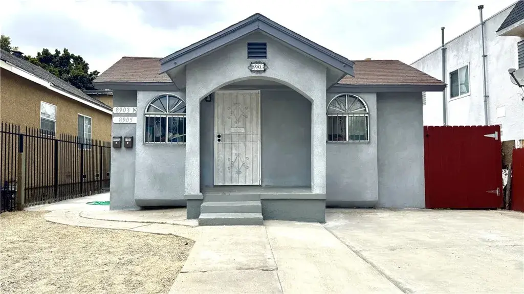 8903 Baring Cross, Los Angeles, CA 90044 - #1