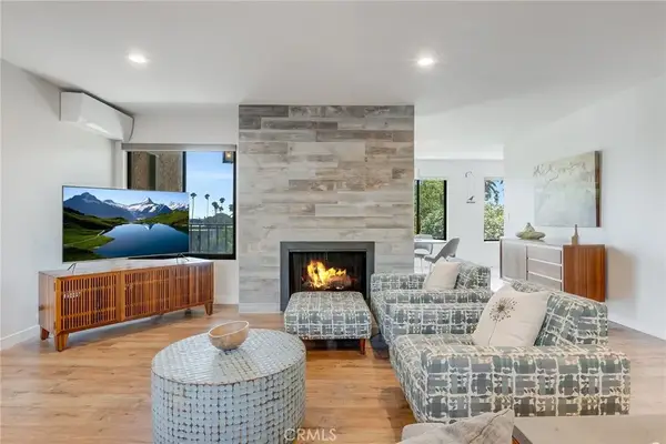 2538 E 2nd #306, Long Beach, CA 90803
