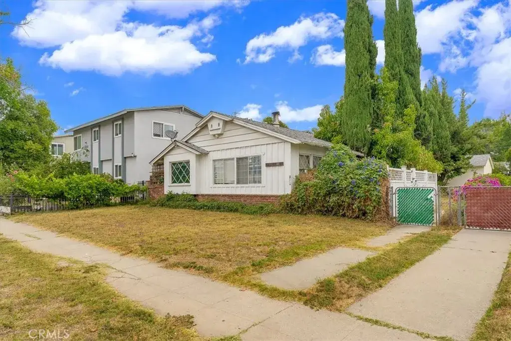 5816 Woodman Ave, Van Nuys, CA 91401 - #1