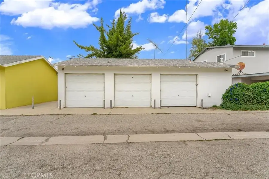 5816 Woodman Ave, Van Nuys, CA 91401 - #3