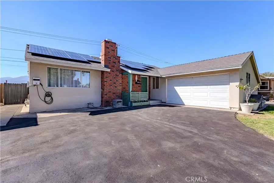 3154 Casa Loma Drive, San Bernardino, CA 92404 - #2