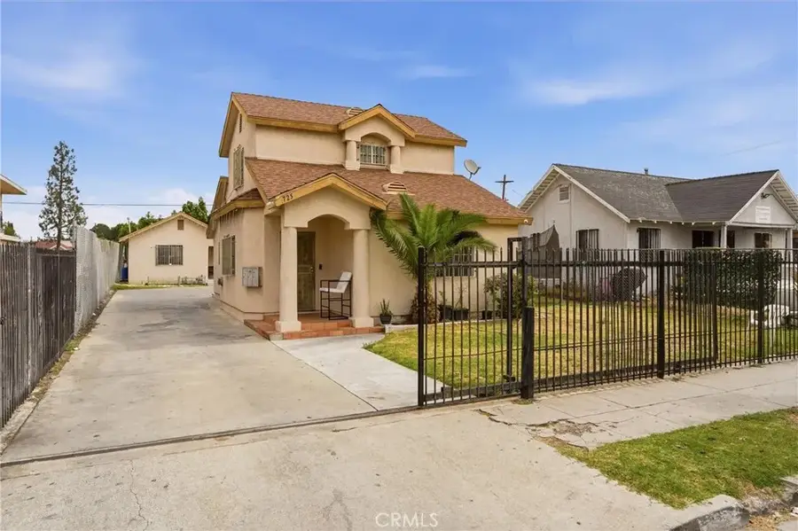 725 E 40th Place, Los Angeles, CA 90011 - #2
