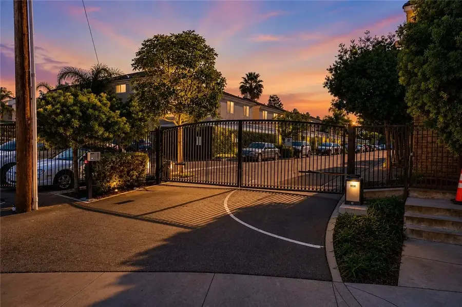 1390 260th, Harbor City, CA 90710 - #3