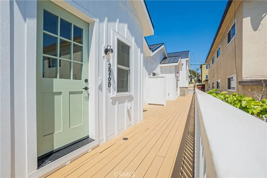 226 Arena Street, El Segundo, CA 90245 - #1