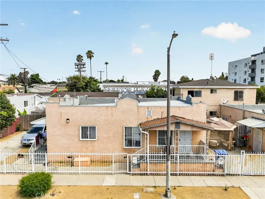 251 E 105th, Los Angeles, CA 90003 - #3