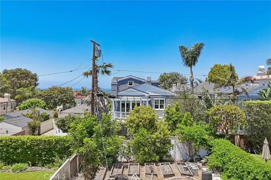647 S Irena Avenue, Redondo Beach, CA 90277 - #3