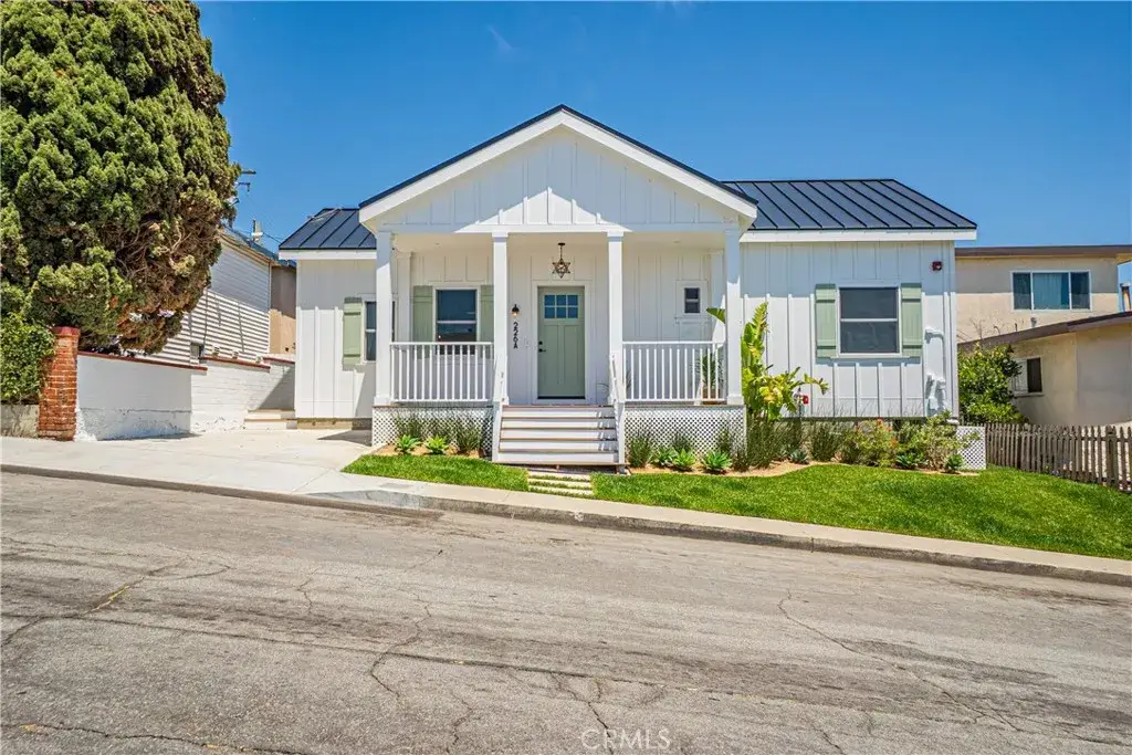 226 Arena Street, El Segundo, CA 90245 - #1