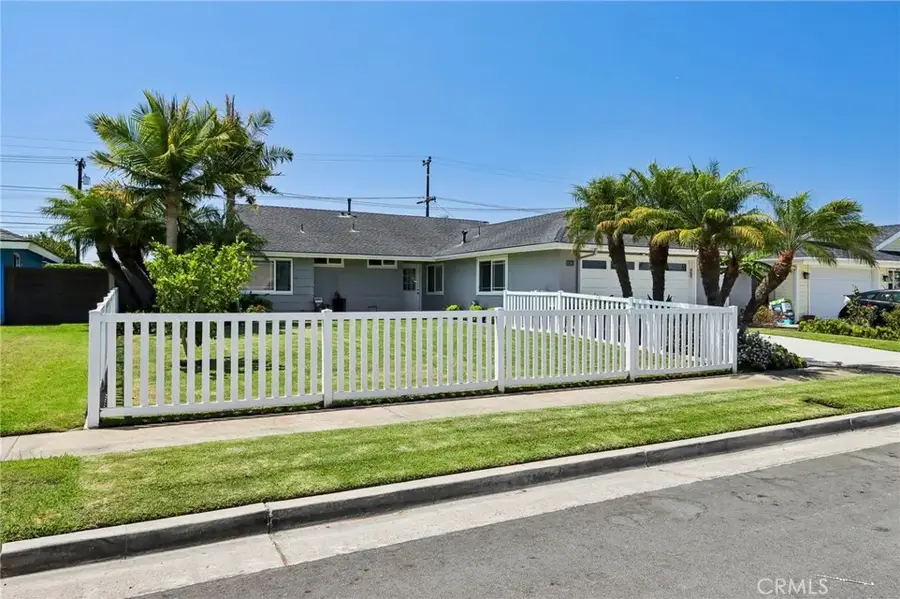 10362 Christmas Drive, Huntington Beach, CA 92646 - #2