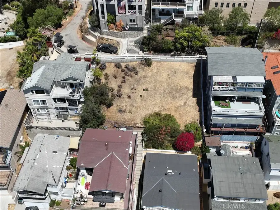 130 Hill St., Avalon, CA 90704 - #3