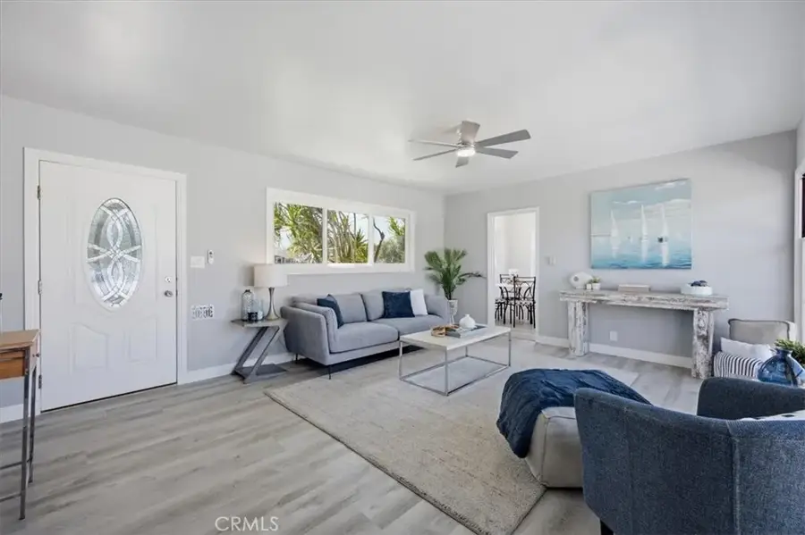 2824 Charlemagne Avenue, Long Beach, CA 90815 - #2
