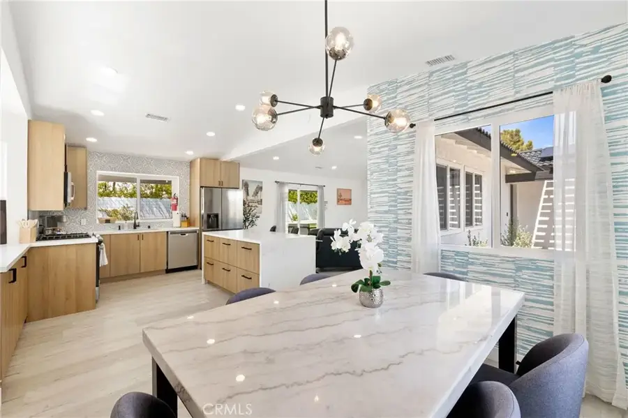 3030 E Vincentia, Palm Springs, CA 92262 - #3