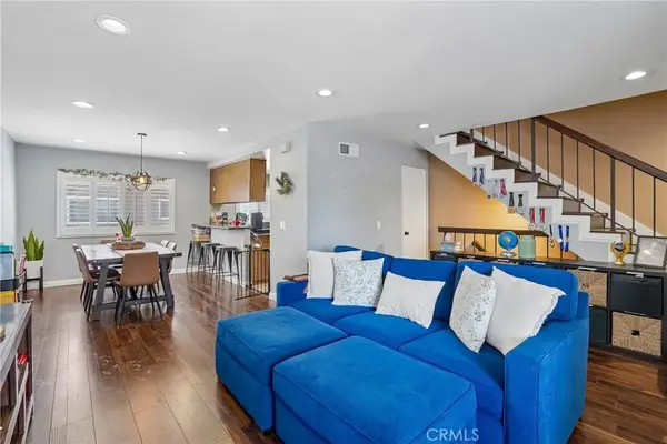 1599 W Jefferson Boulevard, Los Angeles, CA 90018