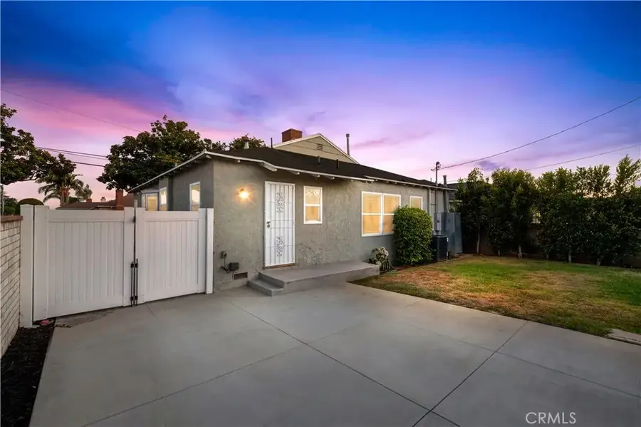 2715 W Hardy Street, Inglewood, CA 90305 - #3