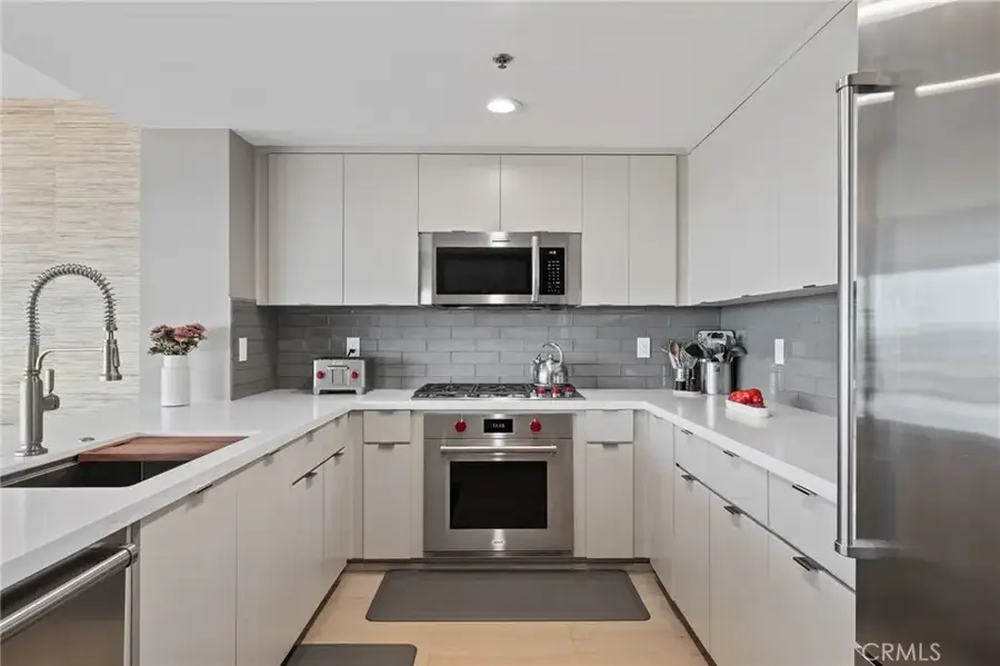 411 W Seaside #1103, Long Beach, CA 90802 - #3
