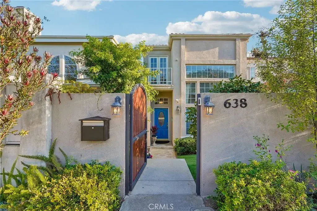 638 Rosecrans Avenue, Manhattan Beach, CA 90266 - #1