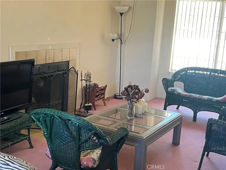 44630 17th E,, Lancaster, CA 93535 - #2