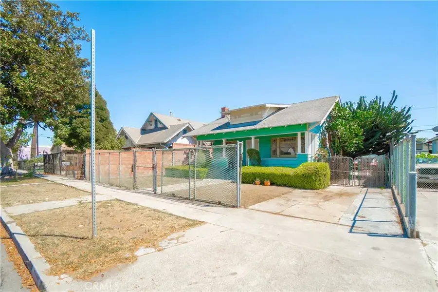 1430 W 51st, Los Angeles, CA 90062 - #2