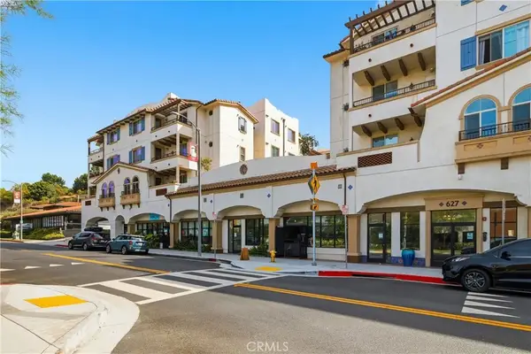 627 Deep Valley Drive #P616, Rolling Hills Estates, CA 90274