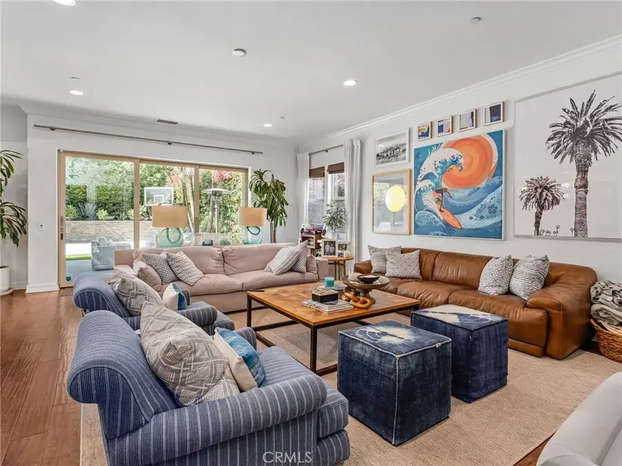 701 W Maple, El Segundo, CA 90245 - #2