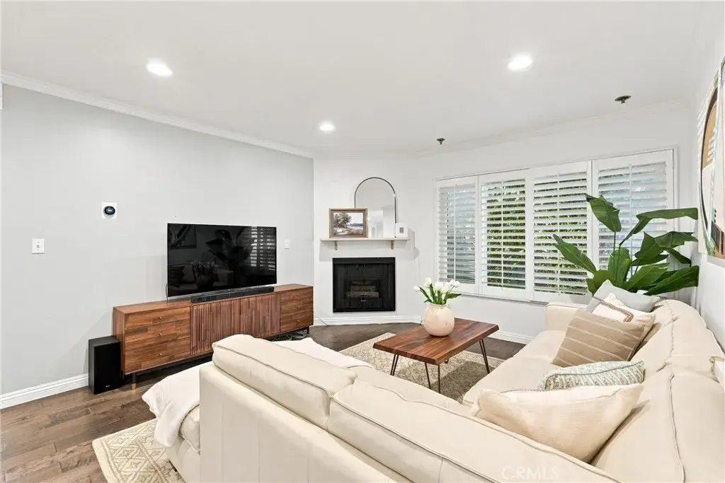 1827 Greenfield Avenue #105, Los Angeles, CA 90025 - #1
