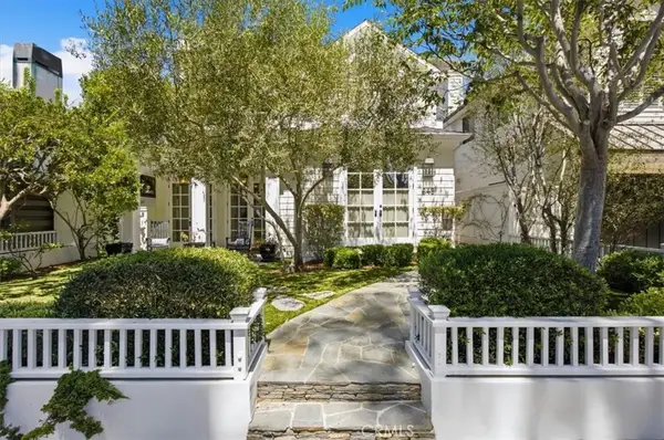 649 31st, Manhattan Beach, CA 90266