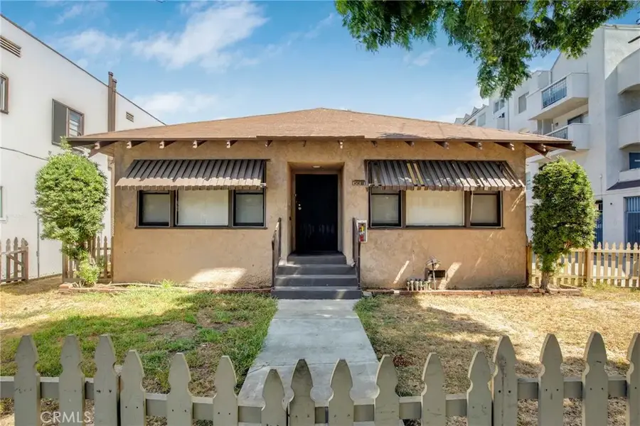 531 W 5th Street, Long Beach, CA 90802 - #2