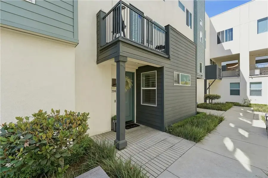 9942 Artesia Boulevard #708, Bellflower, CA 90706 - #2