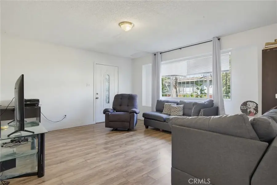 13 Paradise South, Carson, CA 90745 - #2