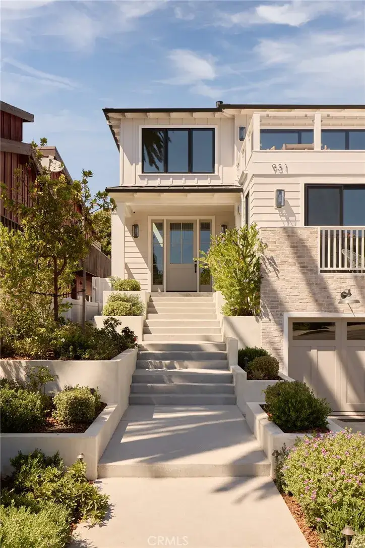 931 Duncan Avenue, Manhattan Beach, CA 90266 - #2