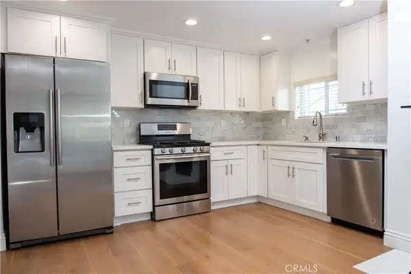 815 S Harvard Boulevard #201, Los Angeles, CA 90005