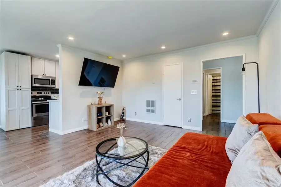 3734 S Canfield Ave #330, Los Angeles, CA 90034 - #2