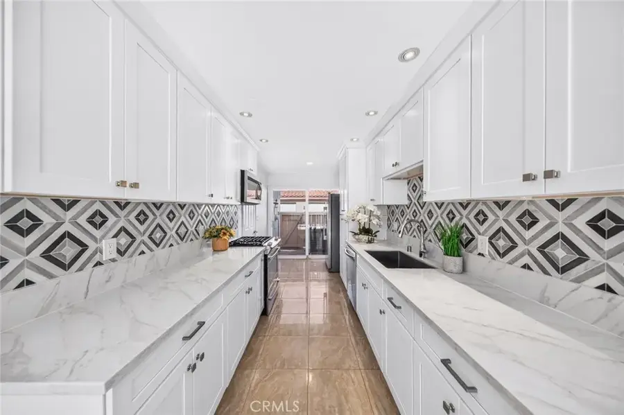 3442 Del Amo Blvd, Torrance, CA 90503 - #2