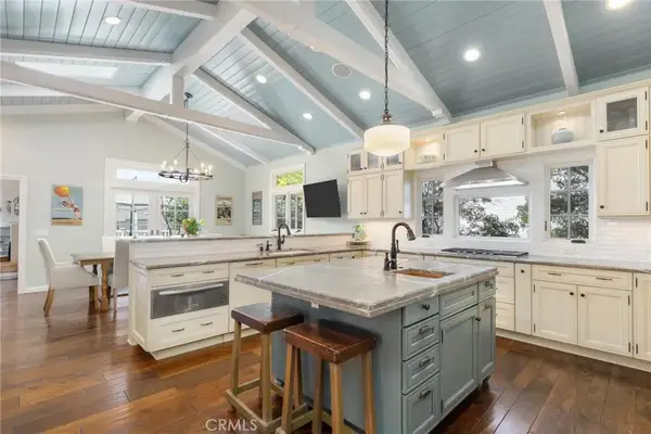 522 Marine Avenue, Manhattan Beach, CA 90266